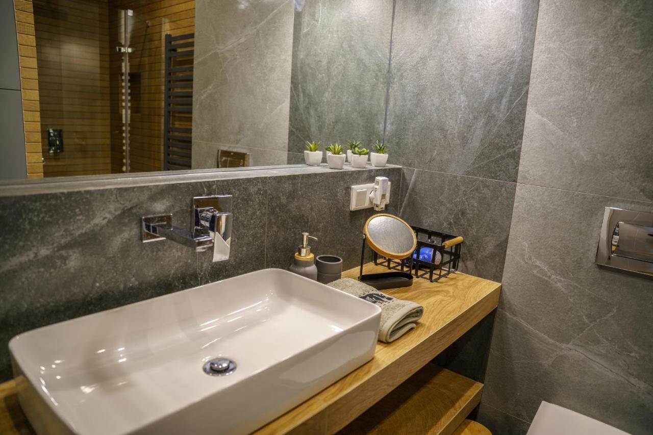 Bright And Charming- Golden Apartments- Center&s18 Leilighet