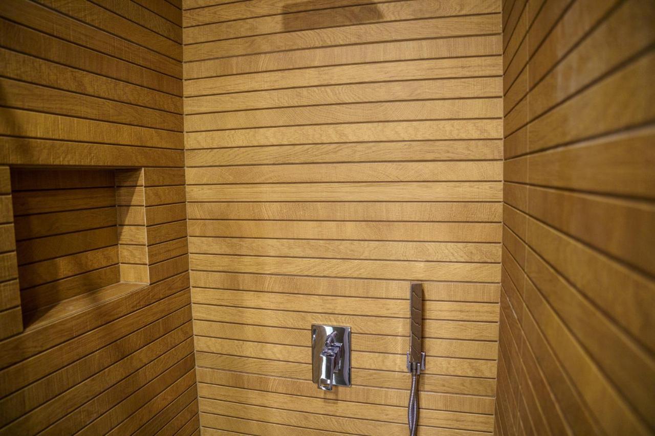 Butas Bright And Charming- Golden Apartments- Center&s18 *