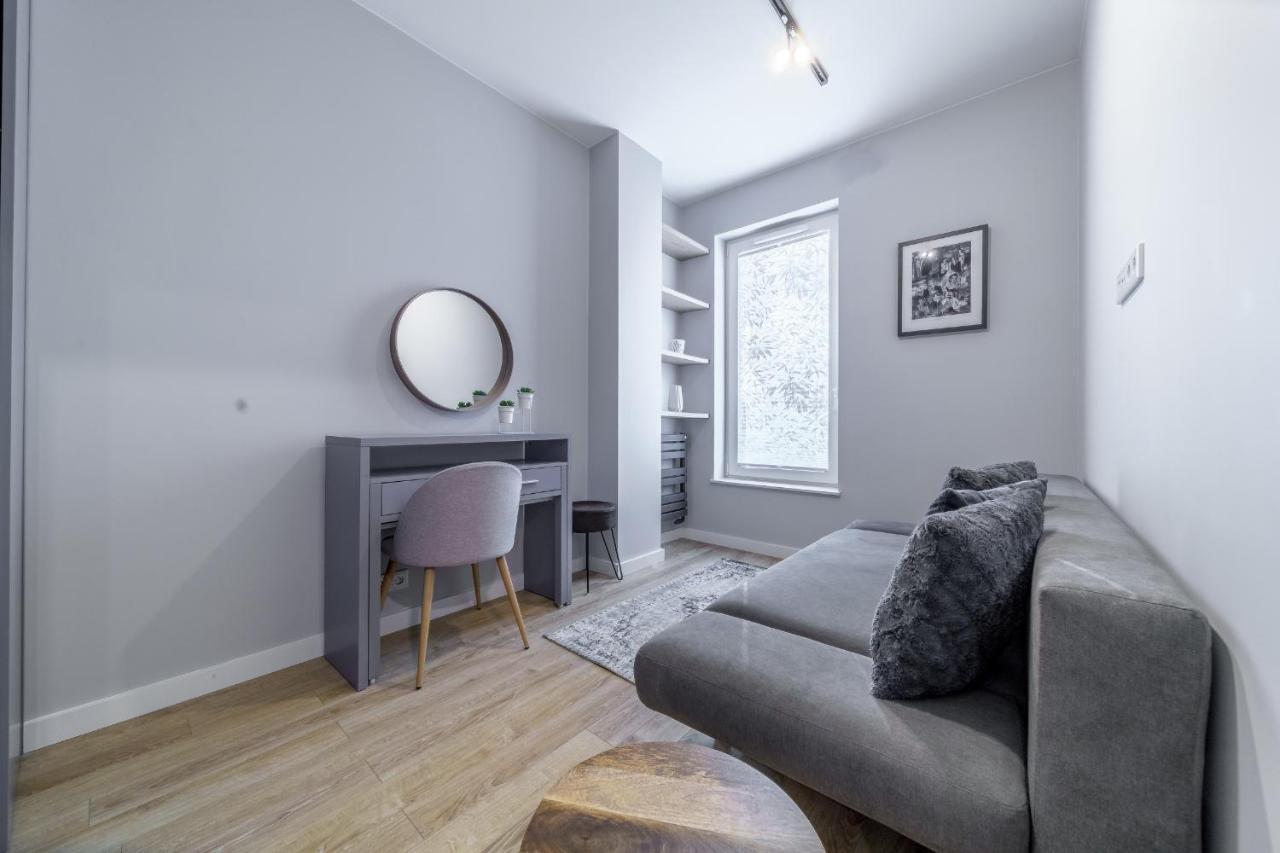 Bright And Charming- Golden Apartments- Center&s18 Butas *
